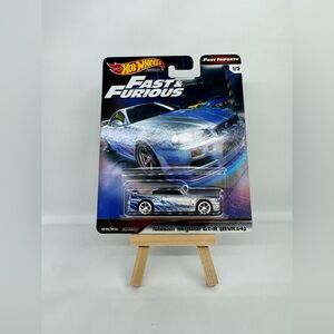 Hot Wheels Nissan Skyline GT-R (BNR34) W/ Protector Cracked Blister New Sealed